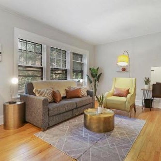 1BR Simple & Roomy Apartment in Evanston - Hinman S3 Thumbnail